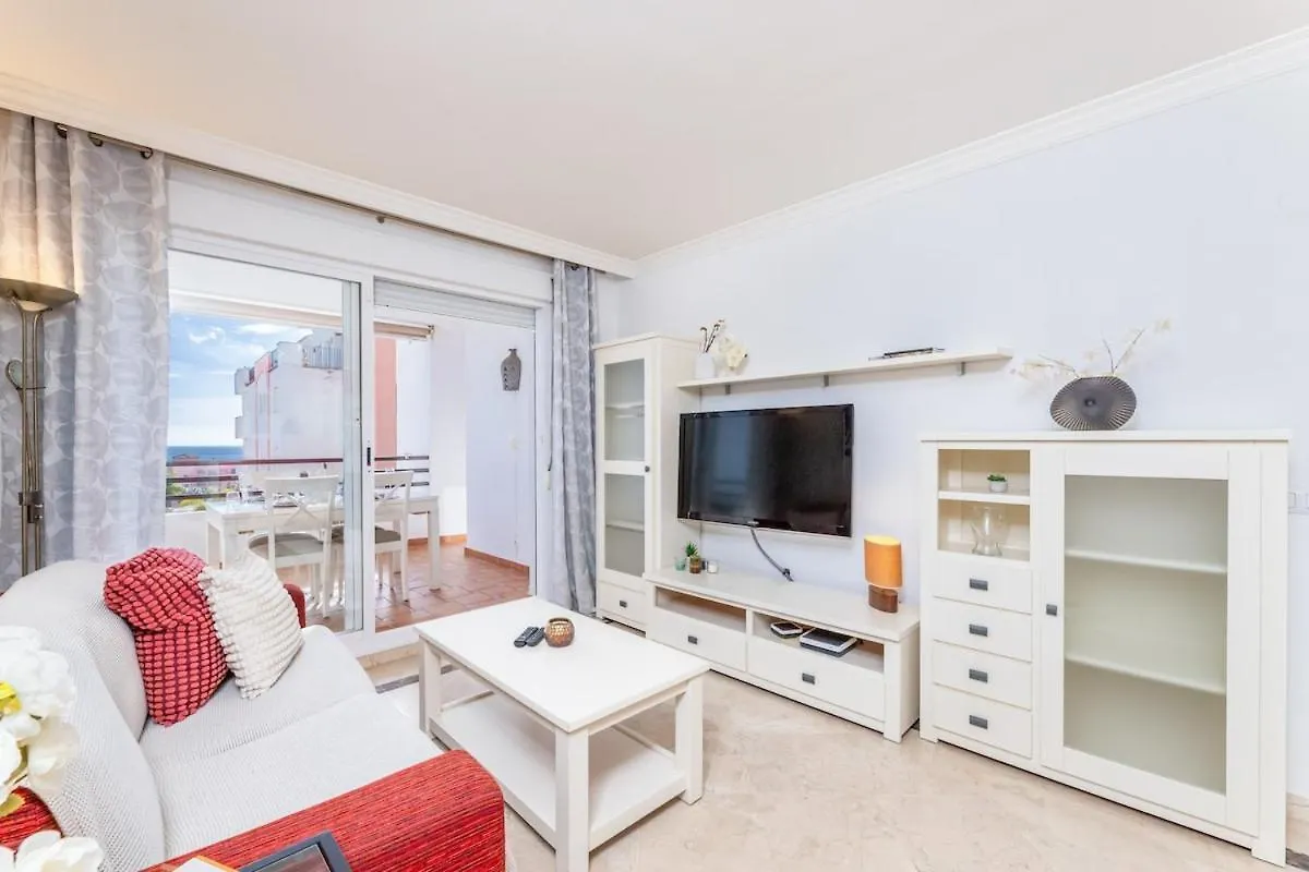 Coastal Escape & Sea Views By Hostlovers Manilva Apartment